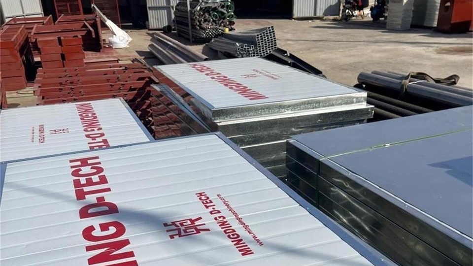 Lini produksi veneer pelanggan Asia Tenggara dikirimkan dengan lancar