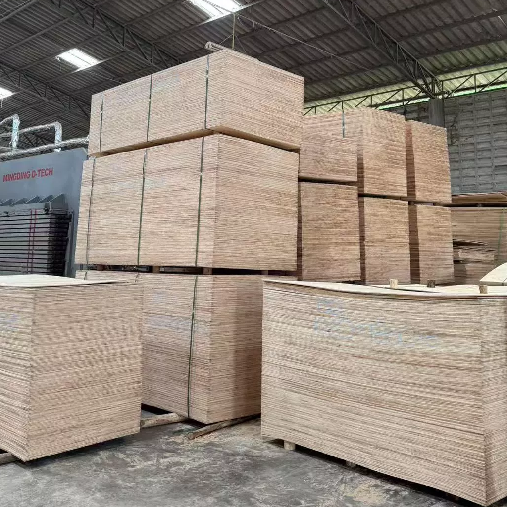 Kayu lapis membuat keterampilan teknis